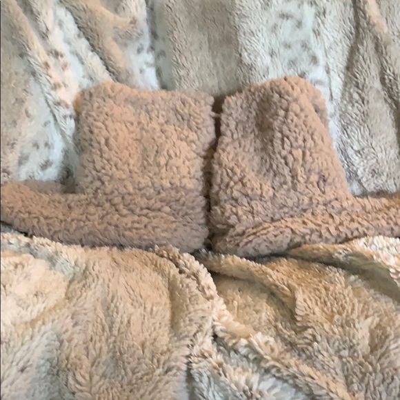 House shoes - Picture 4 of 4